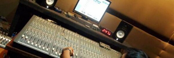 Mochiband Profile Banner