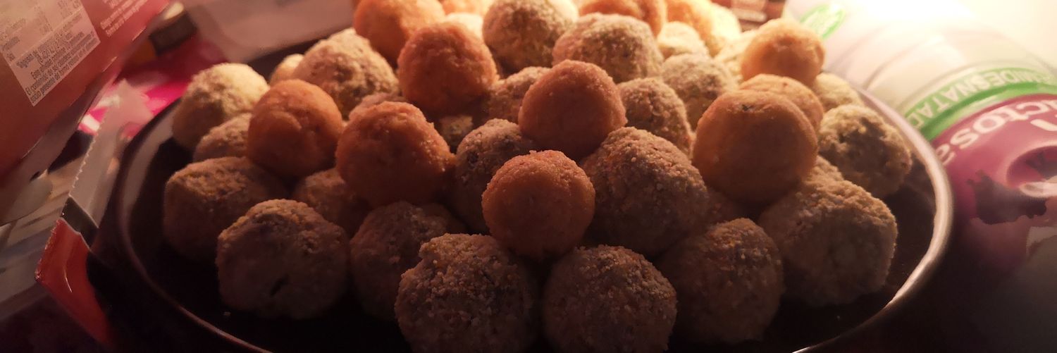 🖋️📖🏉Ana Riveiro 🇪🇸🏳️‍🌈 banner