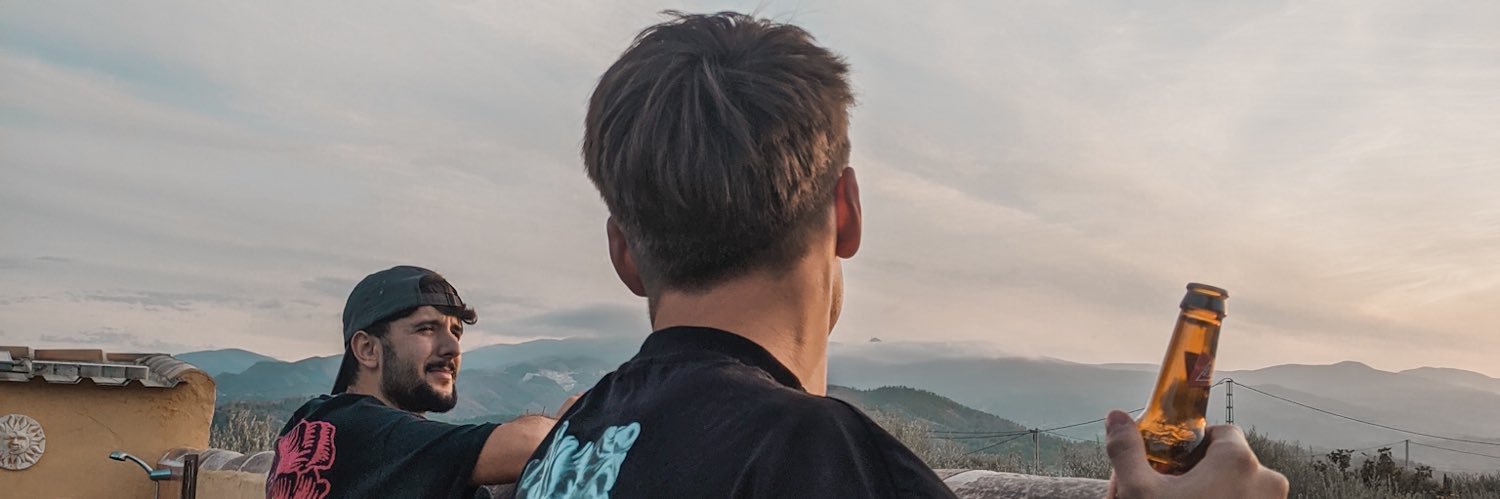 Dani98cm's profile banner image