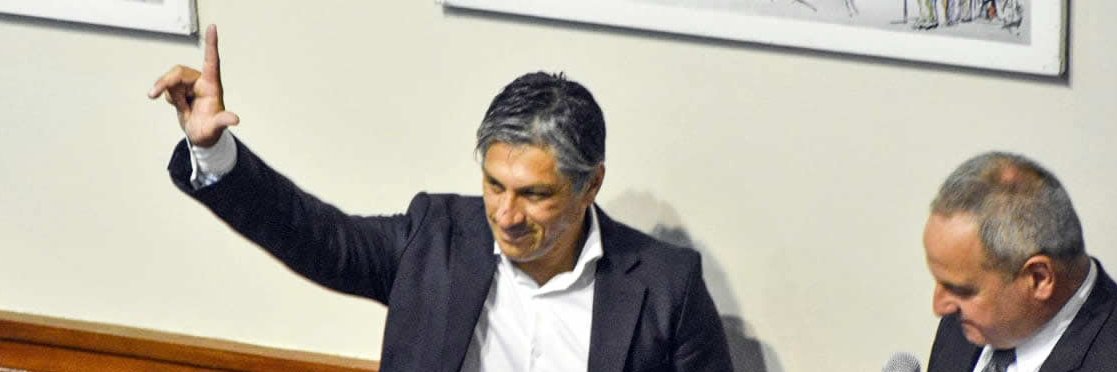 WalterGutierrez's profile banner image