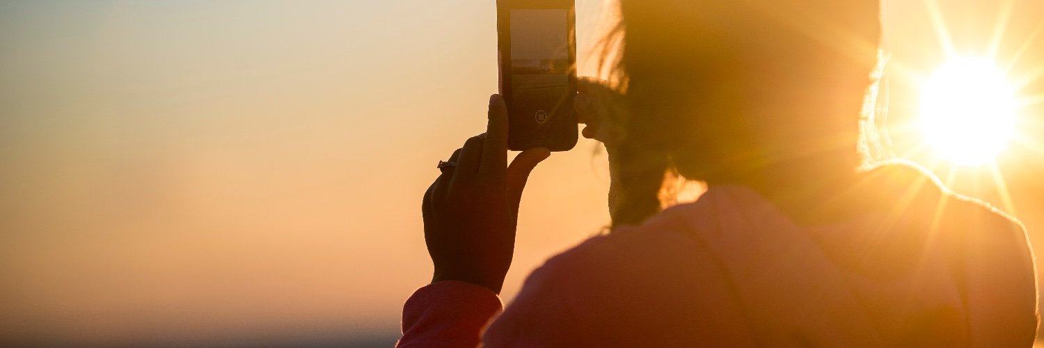 FoonFoto's profile banner image