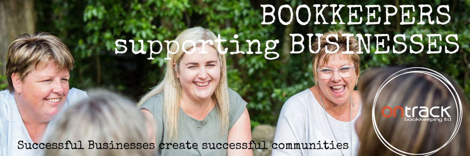 Di Crawford Errington banner