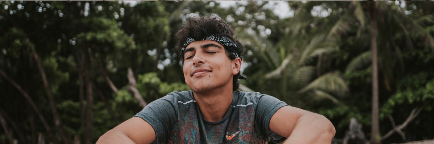 gzorgzz's profile banner image