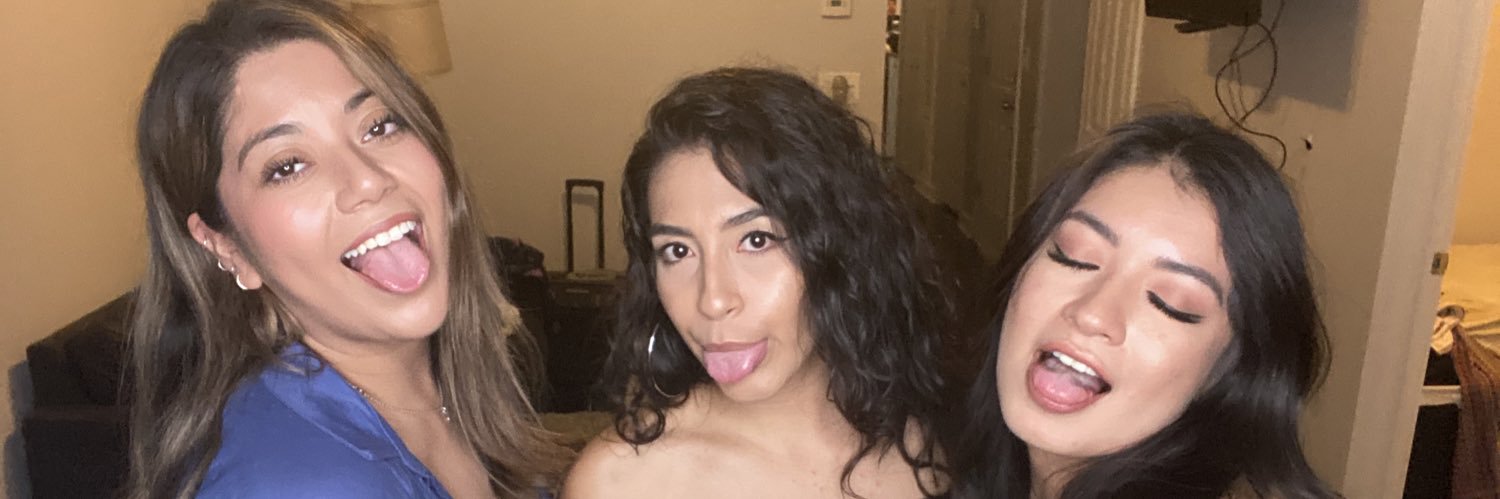 shmaliza's profile banner image