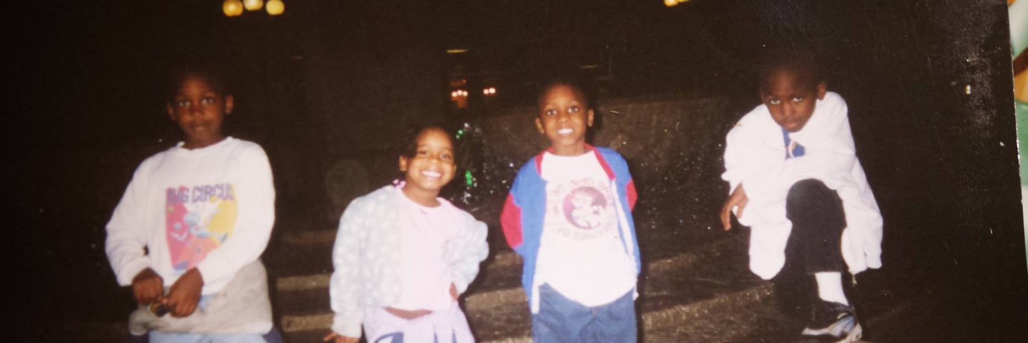 JustSymonee's profile banner image