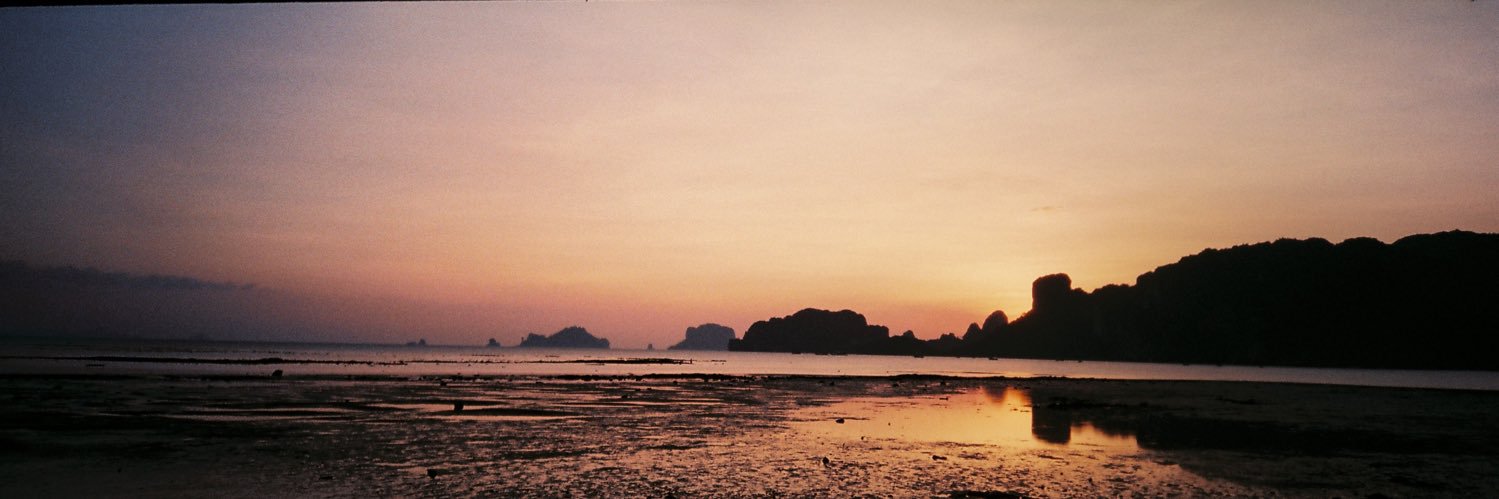 biebambambi's profile banner image