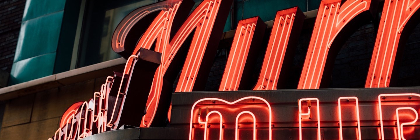 Murray's Restaurant banner