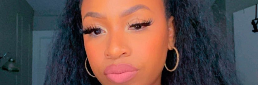 _NiaNiaa's profile banner image