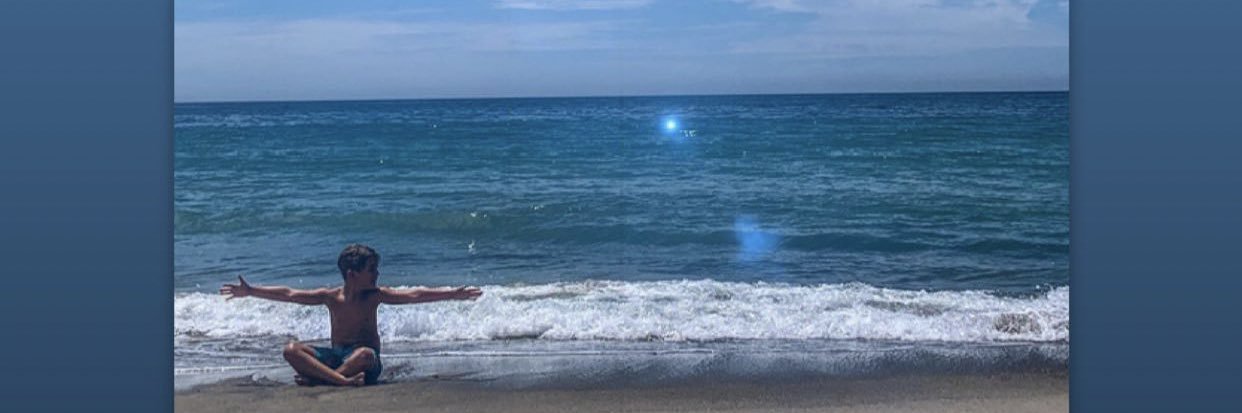 Joeythesinger's profile banner image