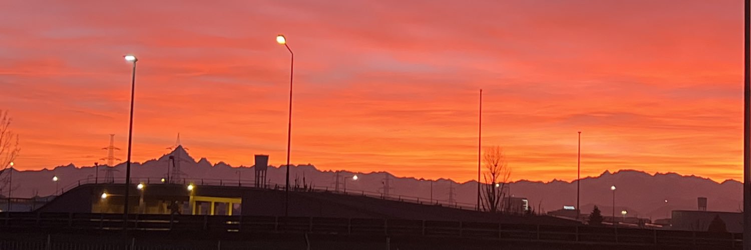 padadat's profile banner image