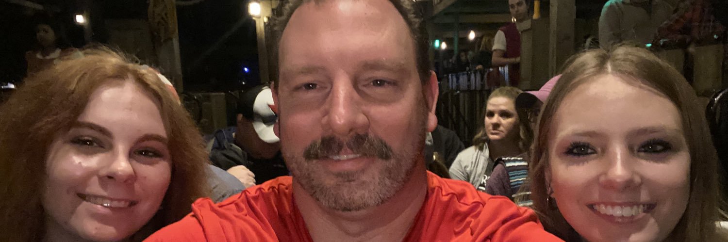 danlemansky's profile banner image
