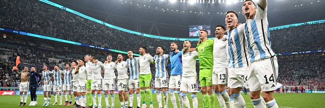 DEBORALAMORO's profile banner image
