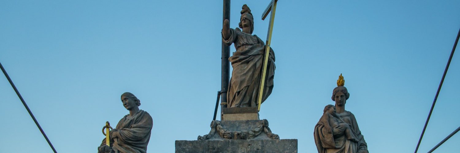 Alfredo Martínez banner