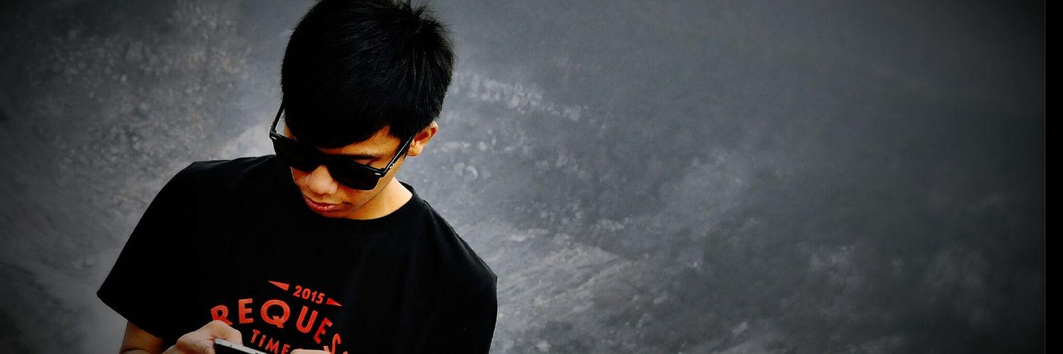 latiffandi's profile banner image