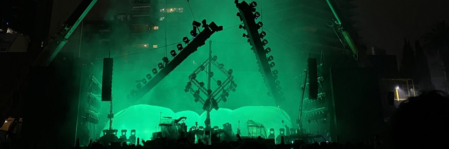 moxstro's profile banner image