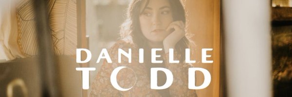 Danielle_Todd Profile Banner