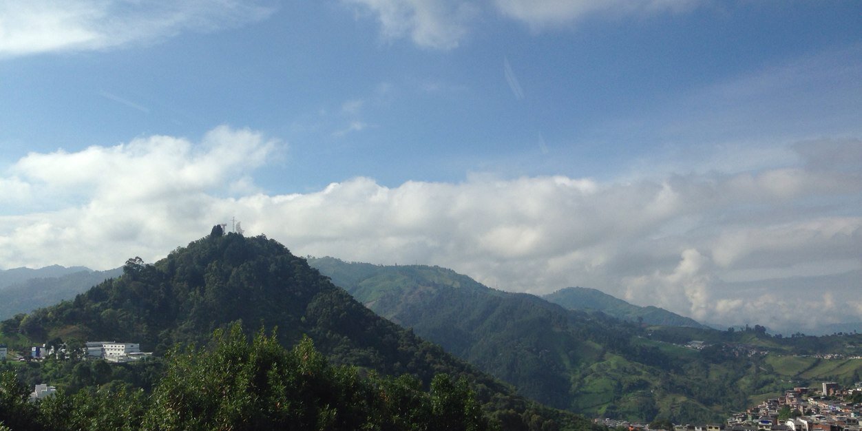 Mauricio Mejía banner