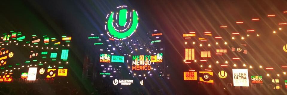 YayoMeza's profile banner image