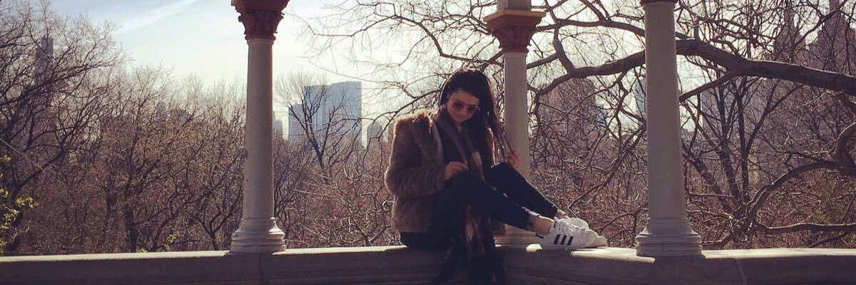 Beelinda94's profile banner image