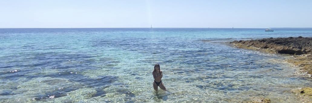 estherfl28's profile banner image