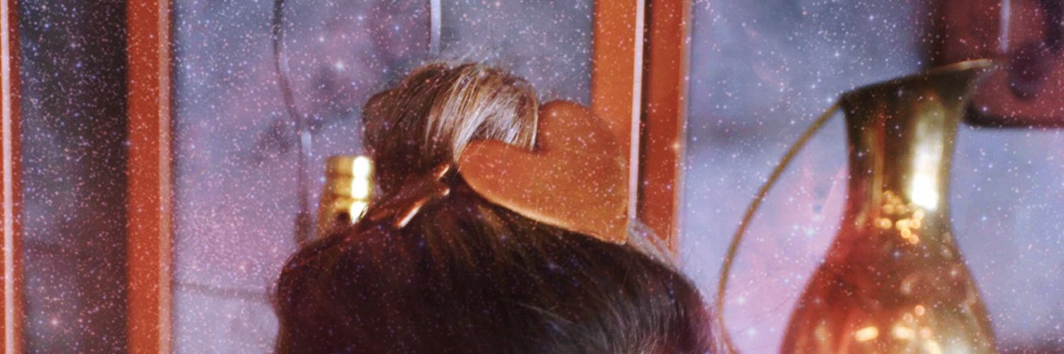 veroorahn's profile banner image