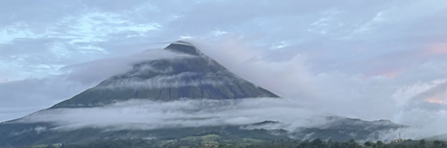 Powhog's profile banner image