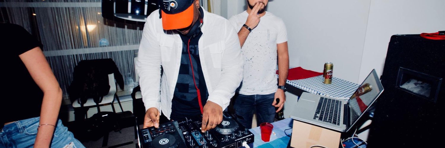 TieMinott's profile banner image