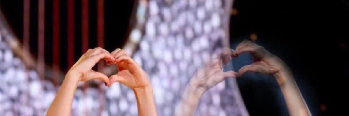 lydcait's profile banner image