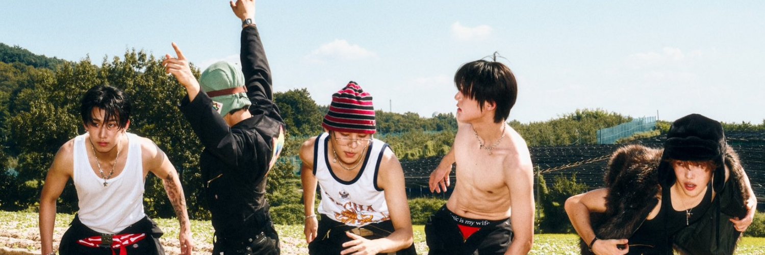 samuzle's profile banner image