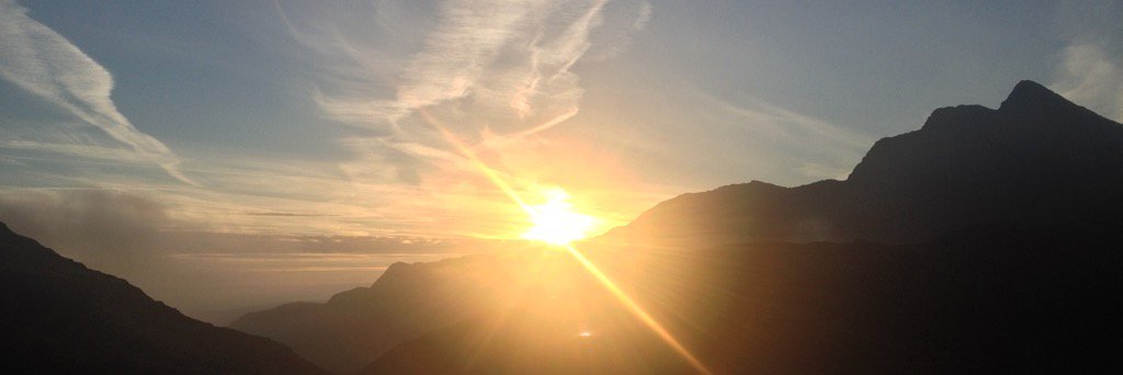 Kate Worthington banner