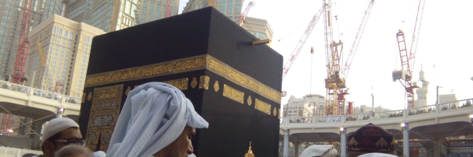 khidikarisma's profile banner image