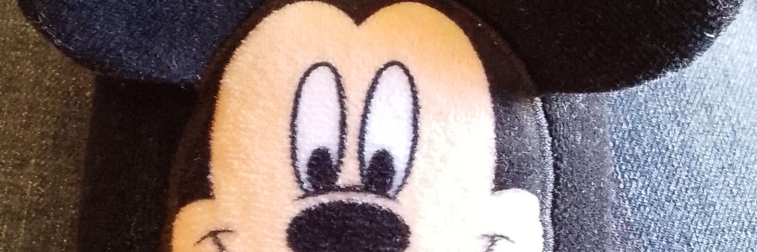 lkikegom's profile banner image