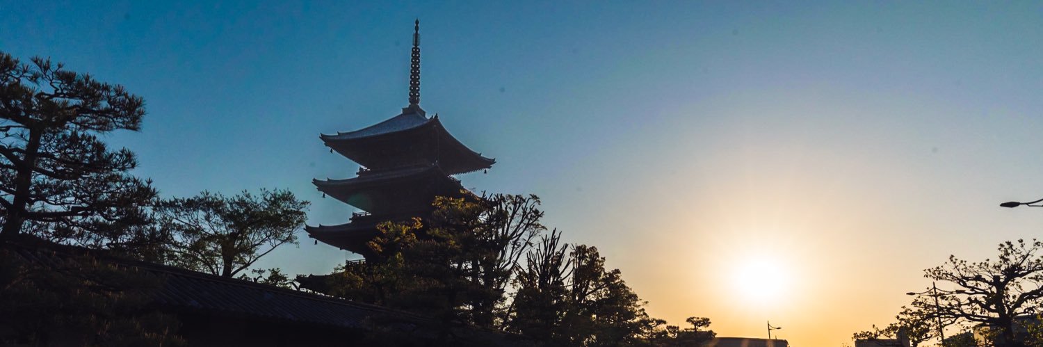 DarkSideMoon555 banner