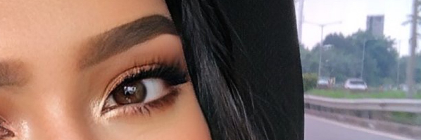 indahsrswt's profile banner image