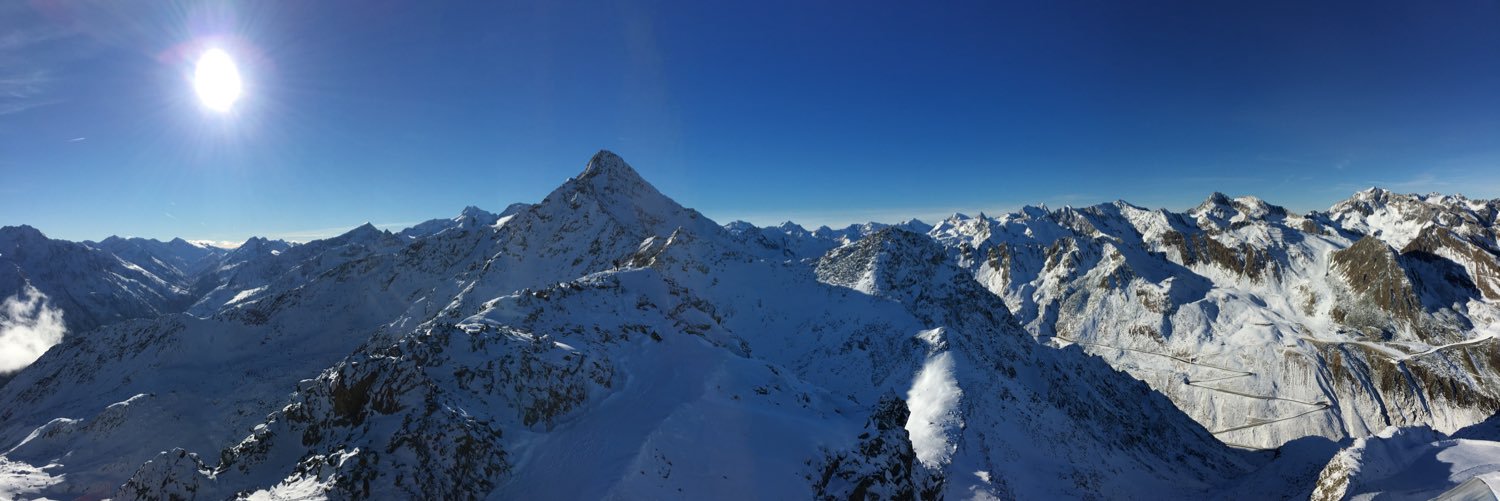 Helpi75's profile banner image