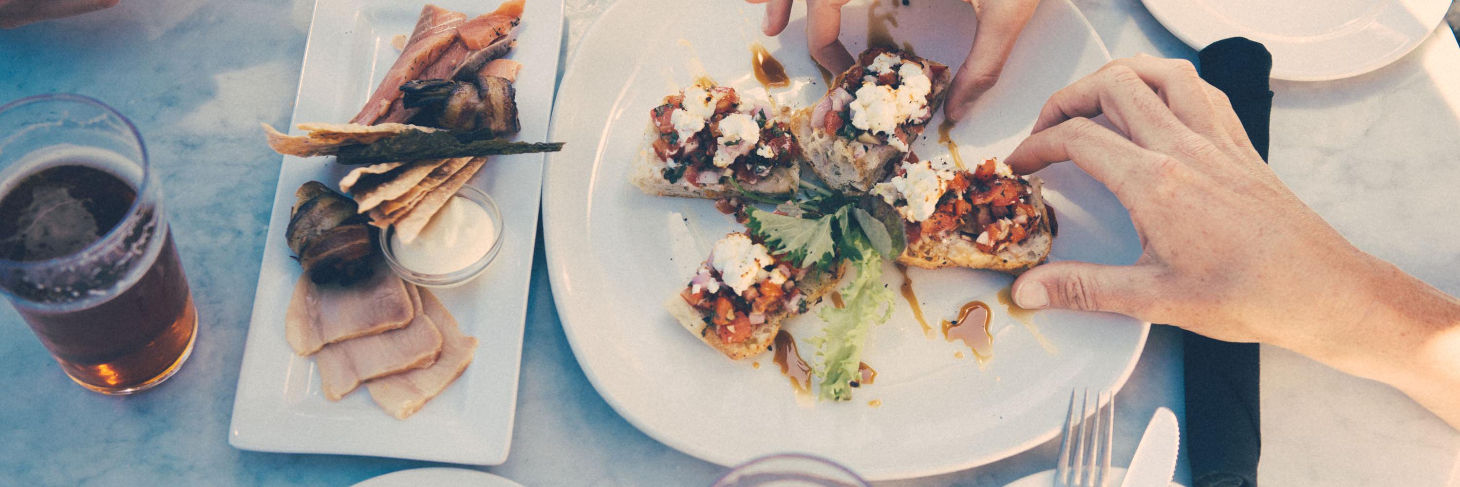 Spinnakers Brewpub banner