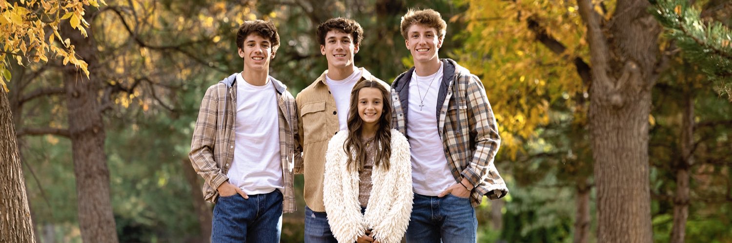 brettsco's profile banner image
