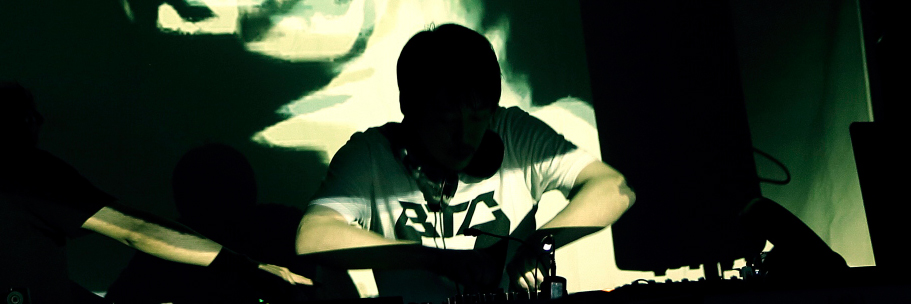DJ100mado banner