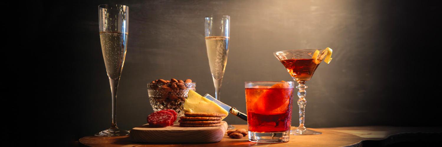 Twitter banner for @Liquor