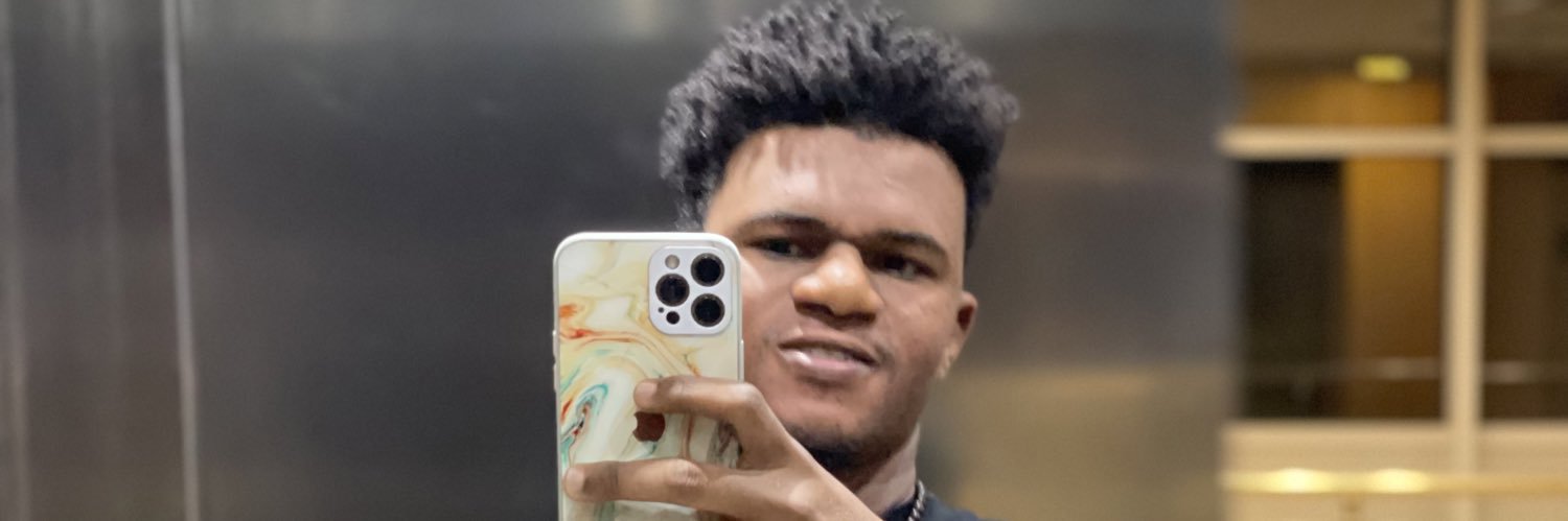 deemperor's profile banner image