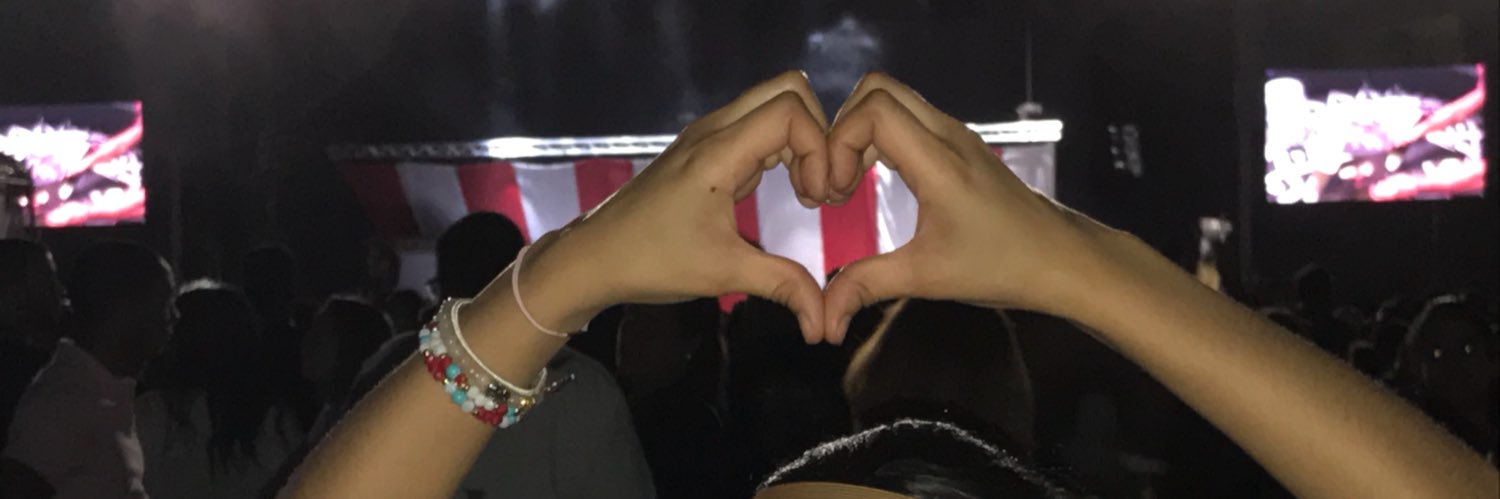 JenMoraF's profile banner image