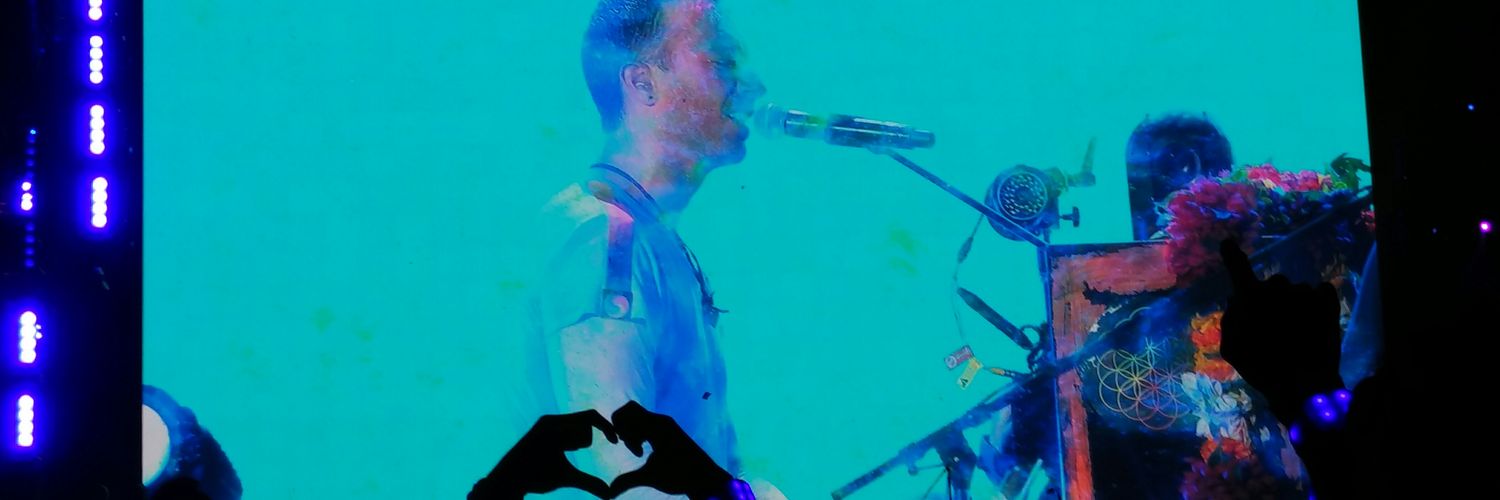 shahnazo's profile banner image