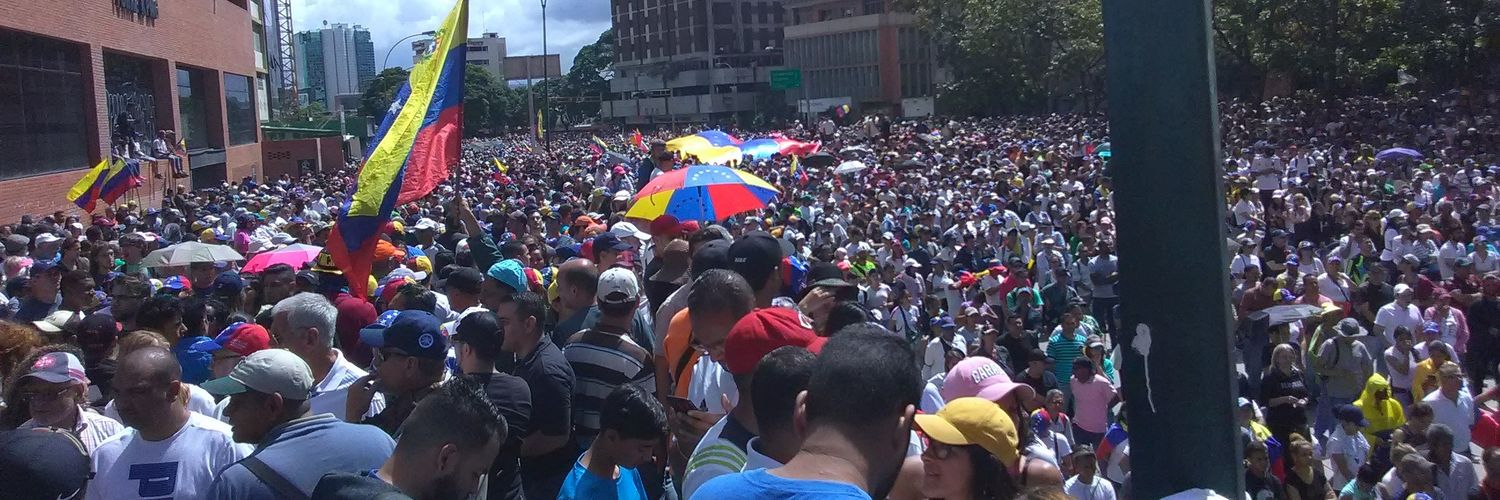 wanderpineda's profile banner image