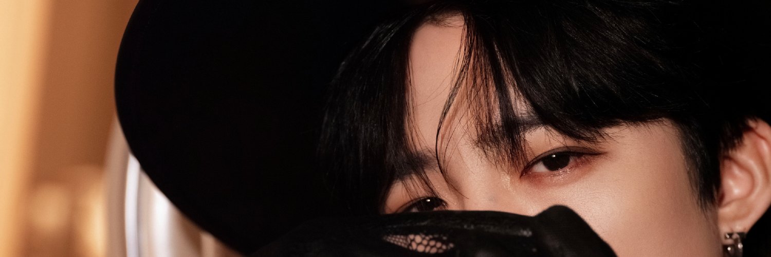 red_ssss's profile banner image