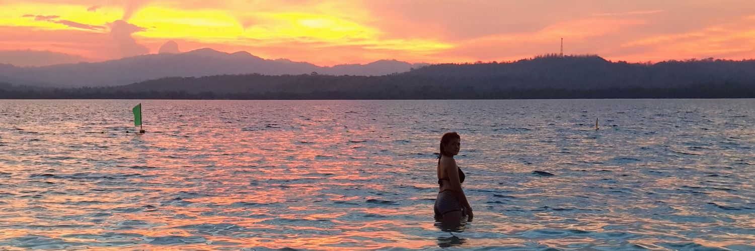 monaarminadr's profile banner image
