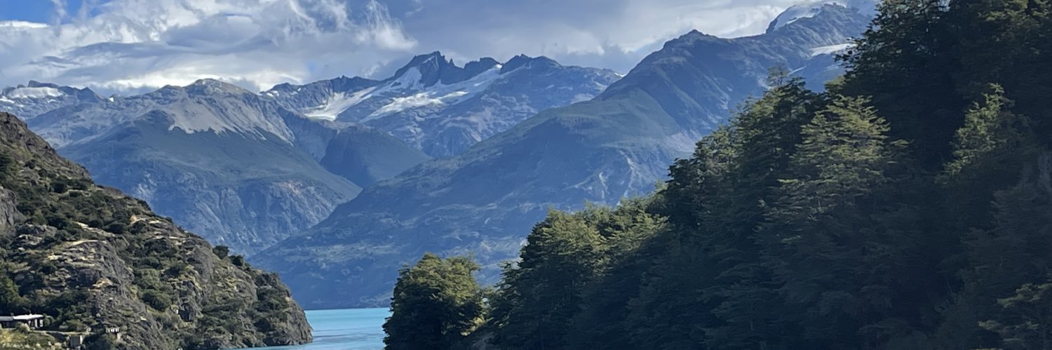 lukmik's profile banner image