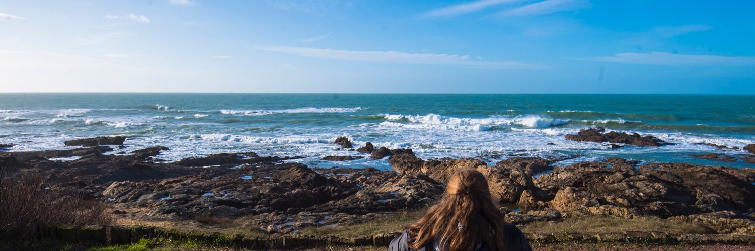 Isabelle Anneet banner