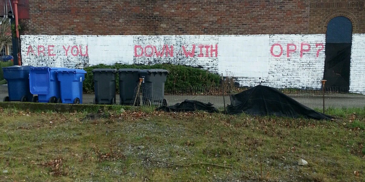 trash💰money banner