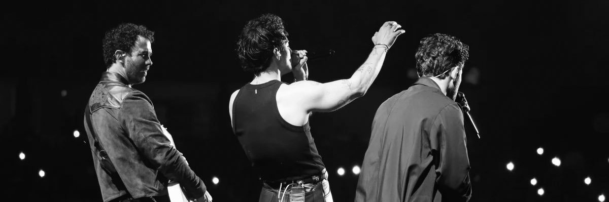 Di banner