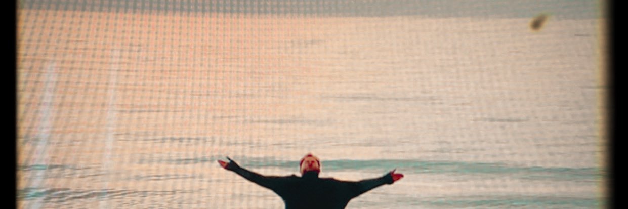 CHRISNING's profile banner image
